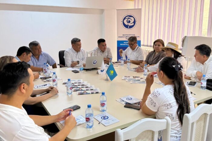 Өңірлік журналистика өгей баланың күйін кешпеуі керек!